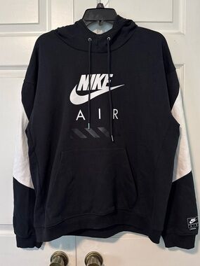 Nike Air Black and White Pullover Hoodie M